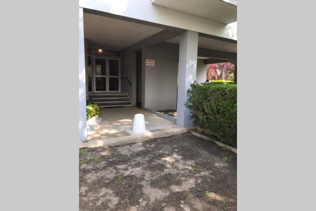 Bel Appartement Avec Vue Et Parking Prive Beziers Luaran gambar