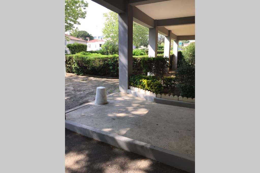 Bel Appartement Avec Vue Et Parking Prive Beziers Luaran gambar