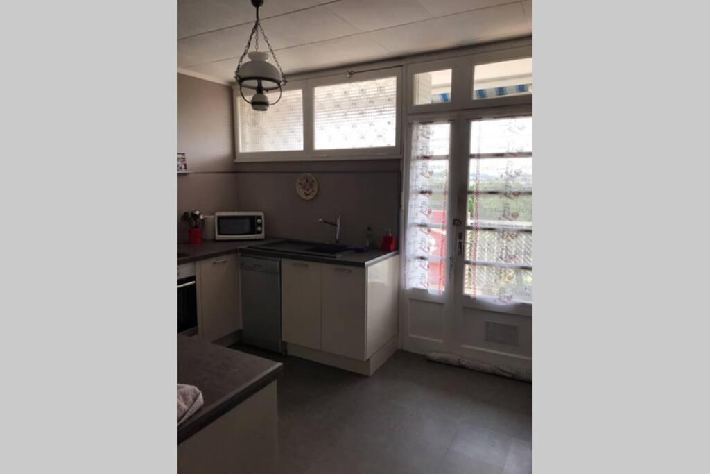 Bel Appartement Avec Vue Et Parking Prive Beziers Luaran gambar